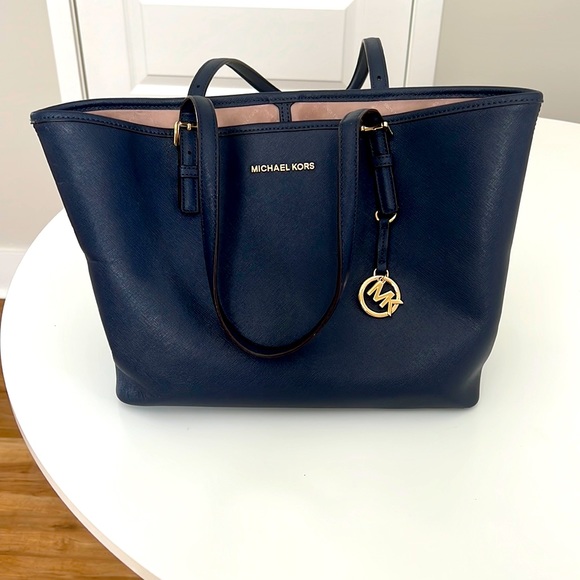 Michael Kors Navy Blue Purse - Picture 1 of 8